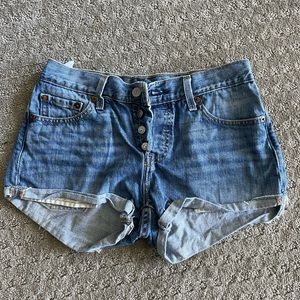 Levis Jean shorts